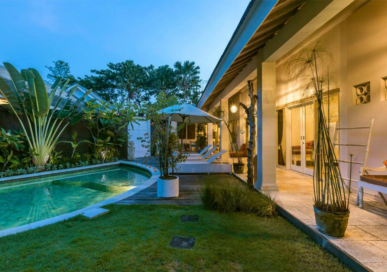 Villa Armani Seminyak  Exterior photo
