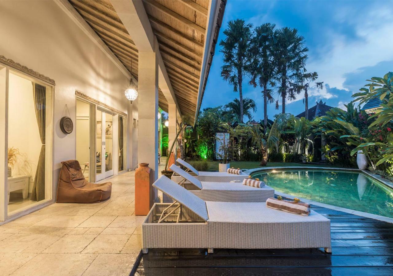 Villa Armani Seminyak  Exterior photo